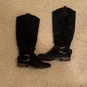Black Knee-High Women's Boots